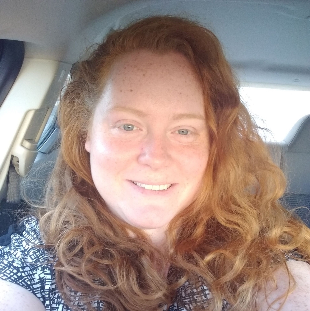 Meet your Posher, Lauren